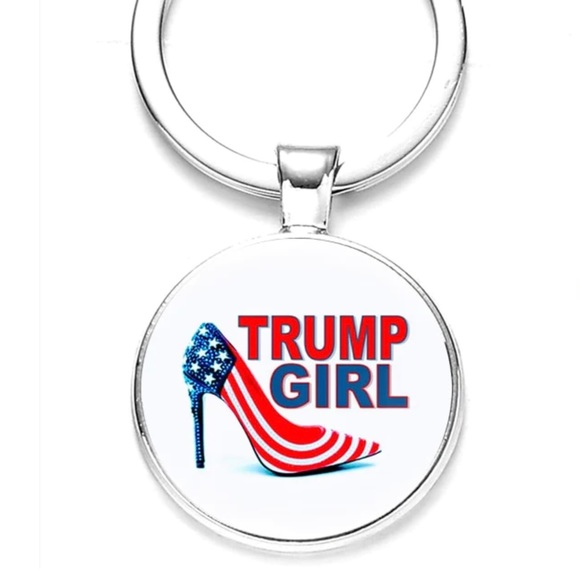 🇺🇸Trump Girl High Heel Ring & Clasp Silver Key Chain! - Picture 3 of 10